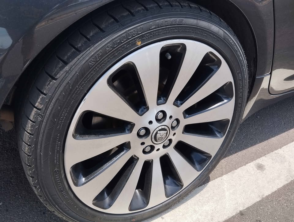 2009 Jaguar xf premium luxury